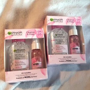 2 NWT Garnier SkinActive Skin & Prep On The Go Kit